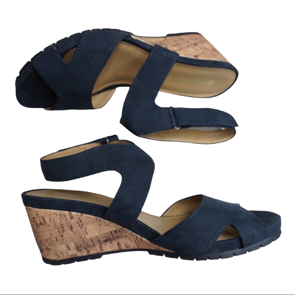 Naturalizer fitz Strappy Wedges Sandals size 9